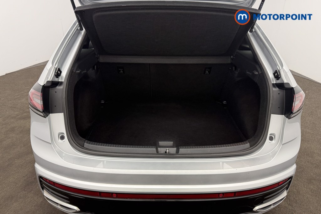 Volkswagen Taigo R-Line Automatic Petrol SUV - Stock Number (1652451) - 5th supplementary image