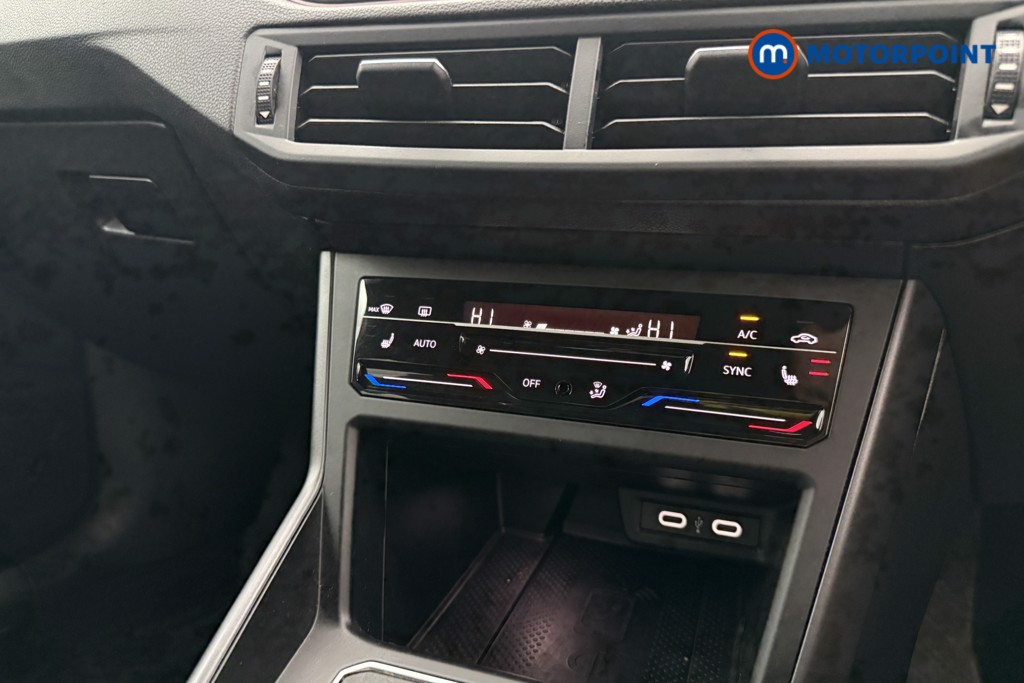 Volkswagen Taigo R-Line Automatic Petrol SUV - Stock Number (1652451) - 12th supplementary image
