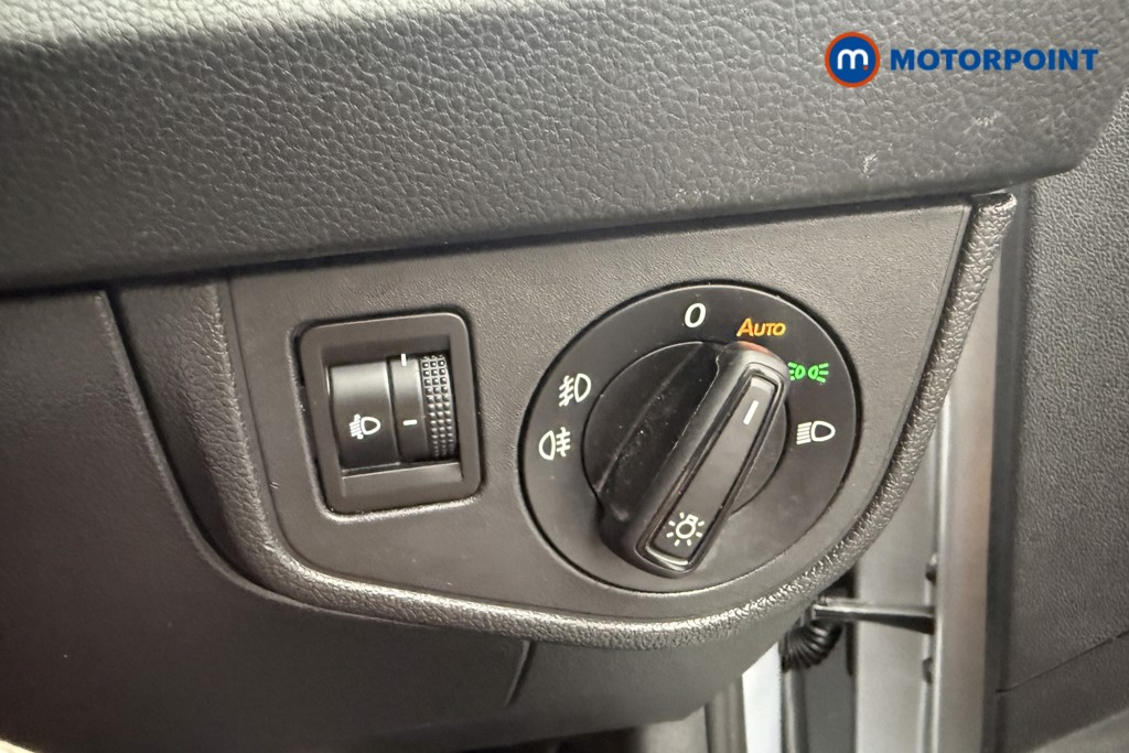 Volkswagen Taigo R-Line Automatic Petrol SUV - Stock Number (1652451) - 16th supplementary image