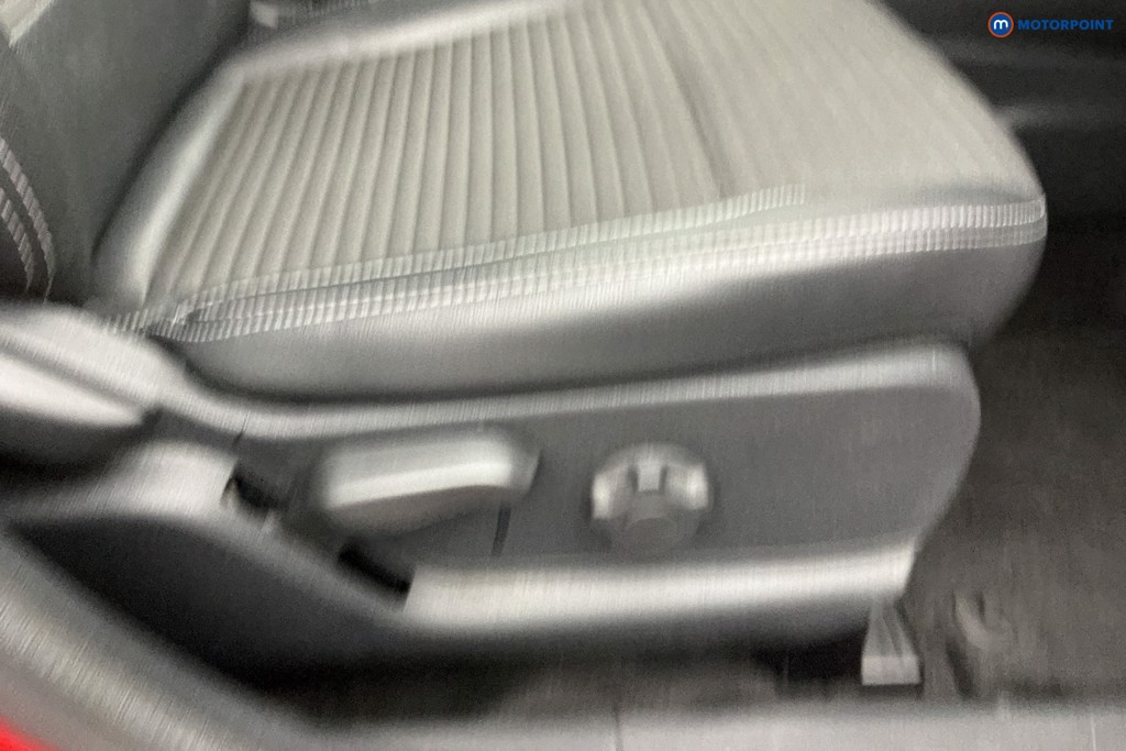 Ford Ecosport Titanium Automatic Petrol SUV - Stock Number (1652464) - 19th supplementary image