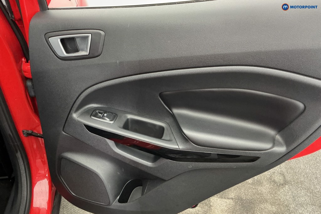 Ford Ecosport Titanium Automatic Petrol SUV - Stock Number (1652464) - 21st supplementary image