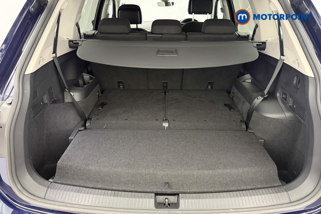 Volkswagen Tiguan Allspace Life Automatic Petrol SUV - Stock Number (1653331) - 5th supplementary image