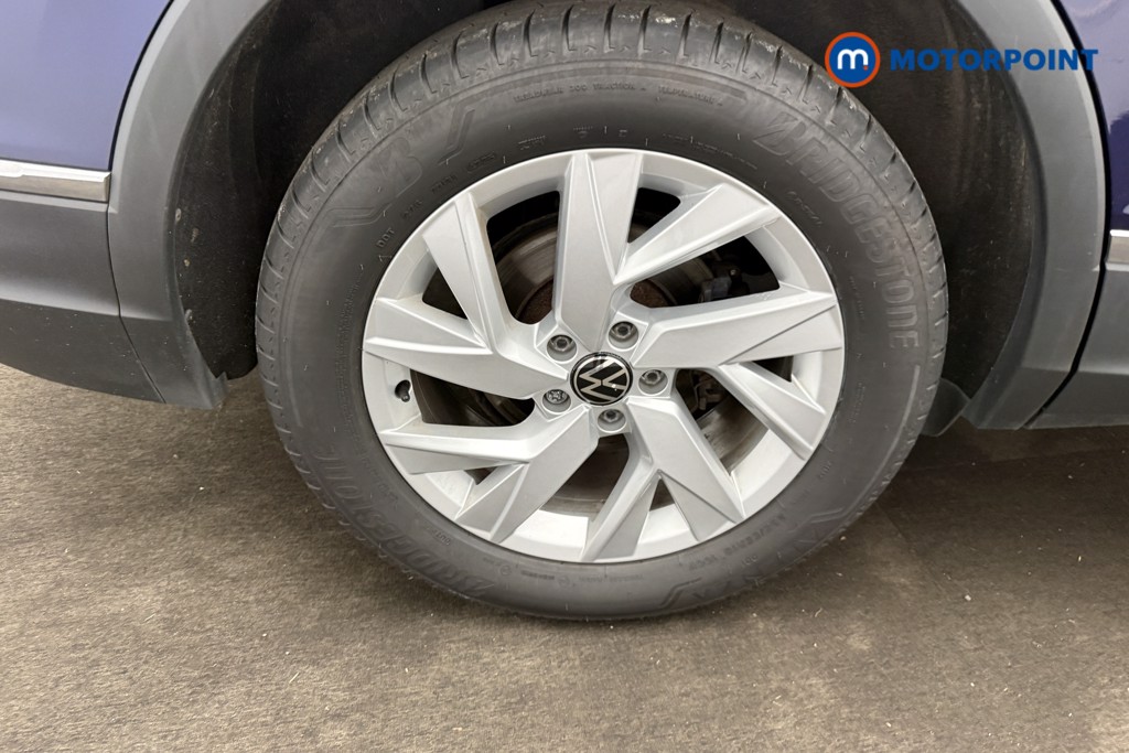 Volkswagen Tiguan Allspace Life Automatic Petrol SUV - Stock Number (1653331) - 23rd supplementary image