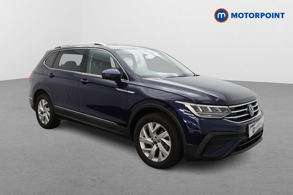 Volkswagen Tiguan Allspace Life Automatic Petrol SUV - Stock Number (1653331) - Drivers side front corner