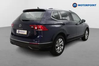 Volkswagen Tiguan Allspace Life Automatic Petrol SUV - Stock Number (1653331) - Drivers side rear corner