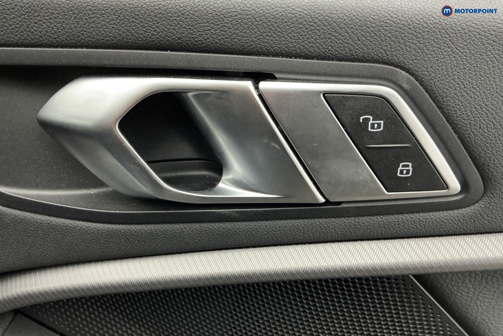 BMW 1 Series 128Ti Automatic Petrol Hatchback - Stock Number (1653837) - 13th supplementary image
