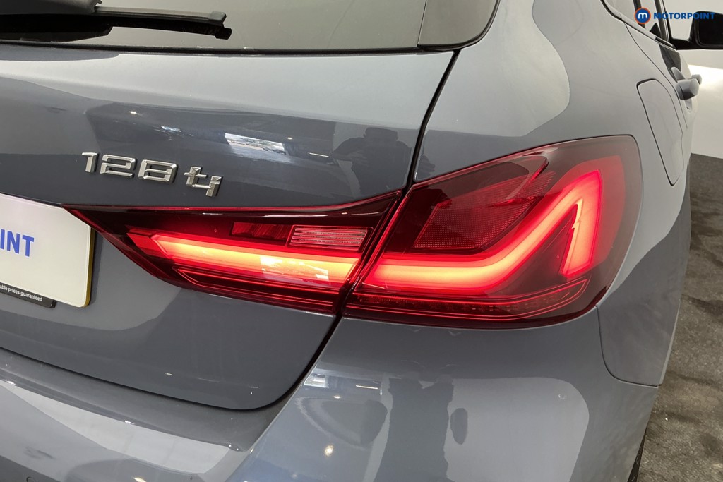 BMW 1 Series 128Ti Automatic Petrol Hatchback - Stock Number (1653837) - 19th supplementary image