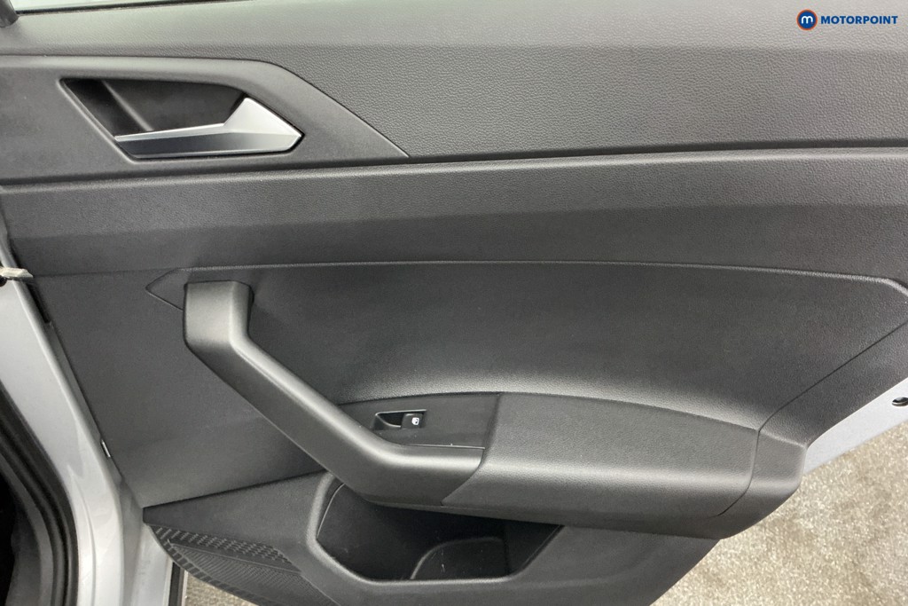 Volkswagen Taigo Life Manual Petrol SUV - Stock Number (1653843) - 17th supplementary image