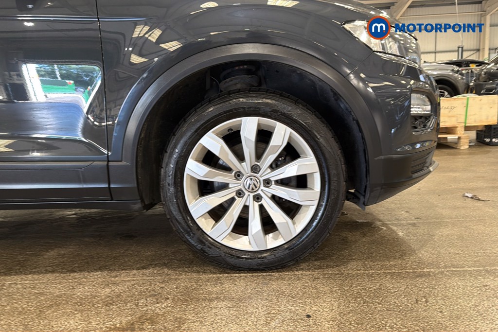Volkswagen T-Roc SE Manual Diesel SUV - Stock Number (1654540) - 50th supplementary image