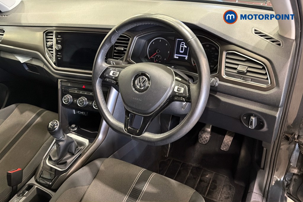Volkswagen T-Roc SE Manual Diesel SUV - Stock Number (1654540) - 1st supplementary image
