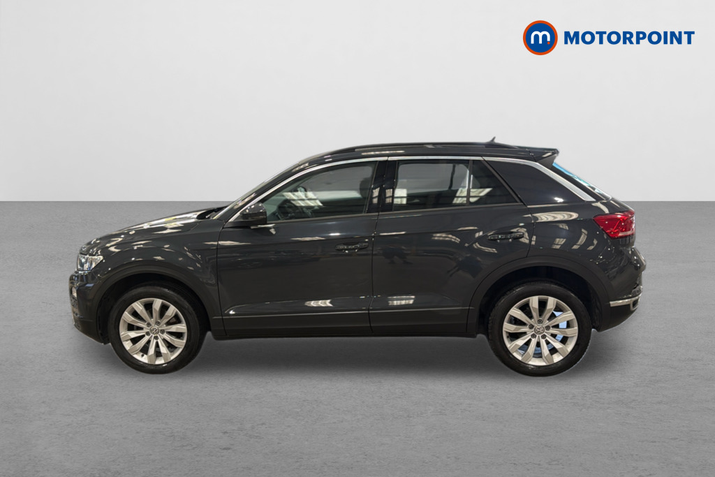 Volkswagen T-Roc SE Manual Diesel SUV - Stock Number (1654540) - Passenger side