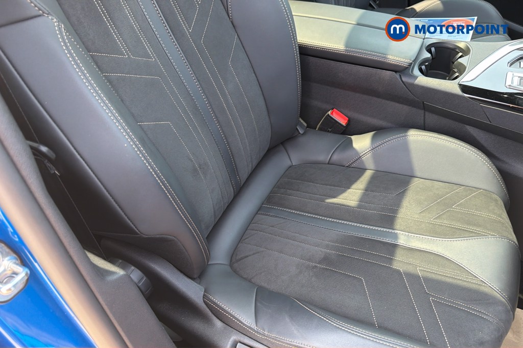 Peugeot 3008 Gt Premium Automatic Petrol Plug-In Hybrid SUV - Stock Number (1655334) - 22nd supplementary image