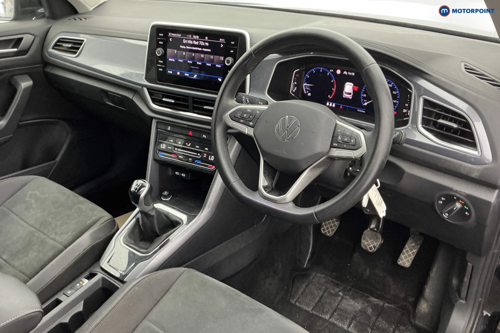 Volkswagen T-Roc Style Manual Petrol SUV - Stock Number (1655579) - 6th supplementary image