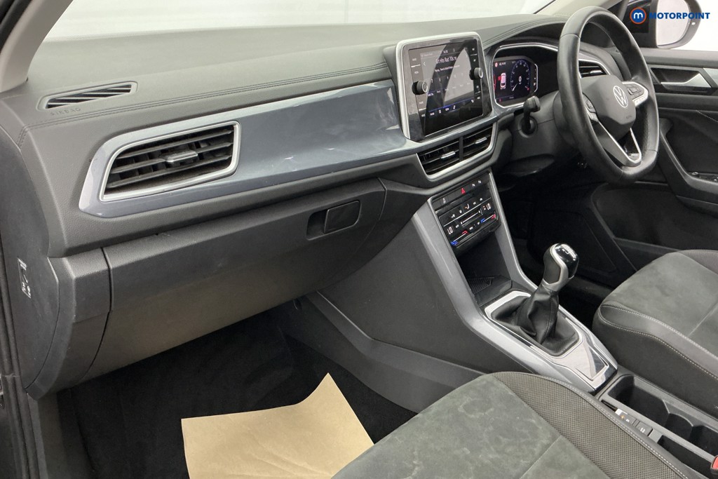 Volkswagen T-Roc Style Manual Petrol SUV - Stock Number (1655579) - 7th supplementary image