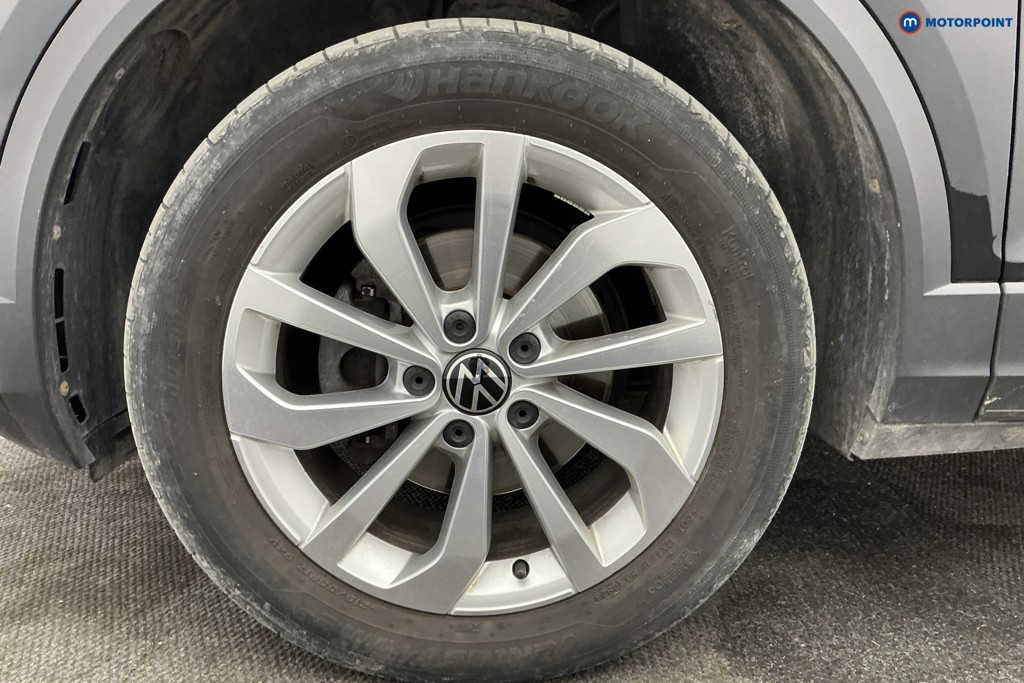 Volkswagen T-Roc Style Manual Petrol SUV - Stock Number (1655579) - 26th supplementary image