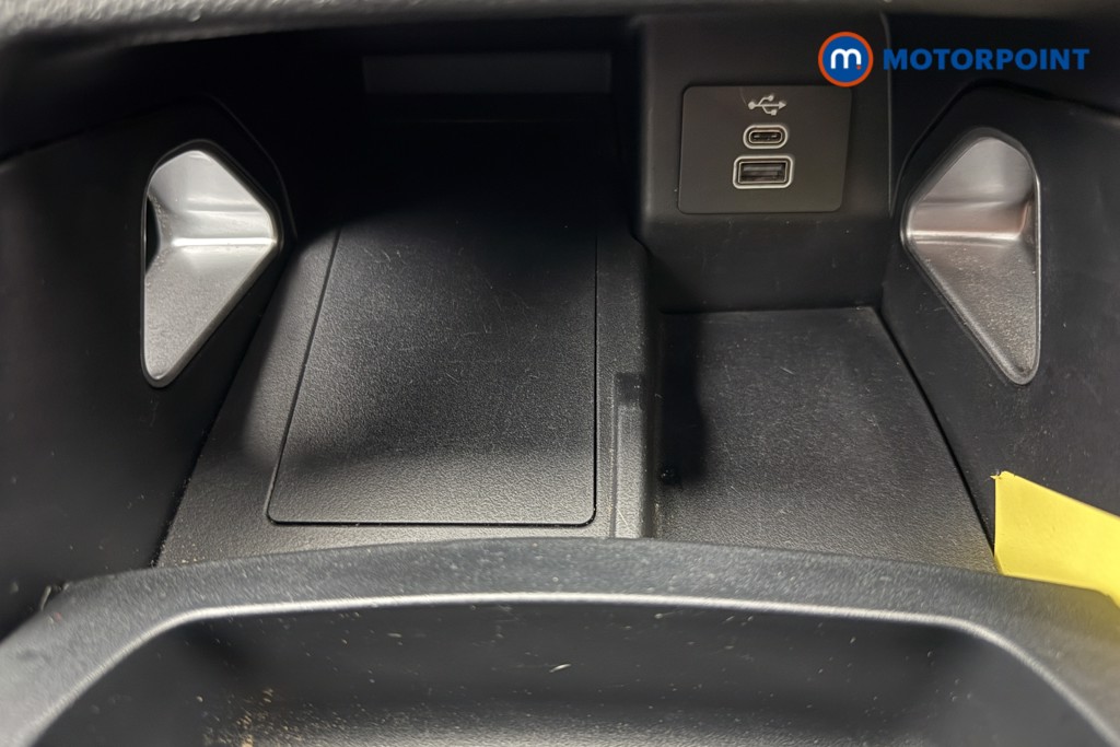 Ford Ranger Wildtrak Automatic Diesel Double Cab Pick-Up - Stock Number (1655693) - 16th supplementary image