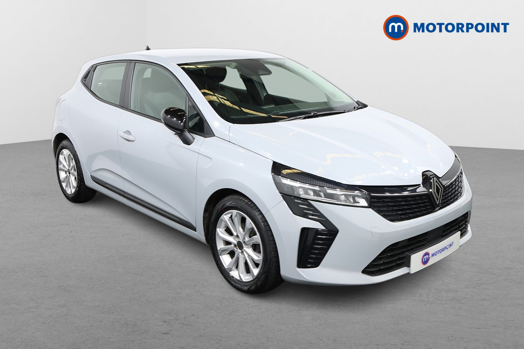 Renault Clio listing photo