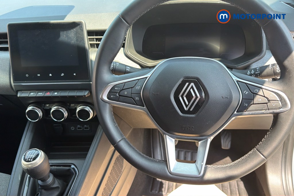Renault Clio Evolution Manual Petrol Hatchback - Stock Number (1655946) - 2nd supplementary image