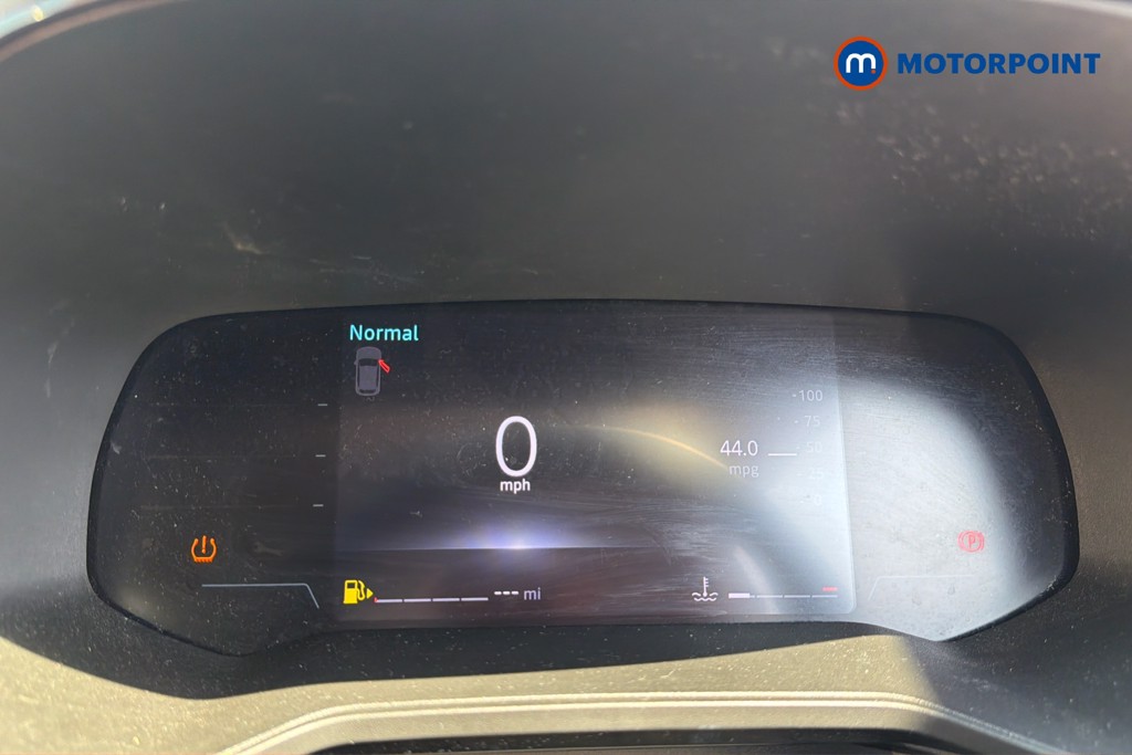 Renault Clio Evolution Manual Petrol Hatchback - Stock Number (1655946) - 8th supplementary image