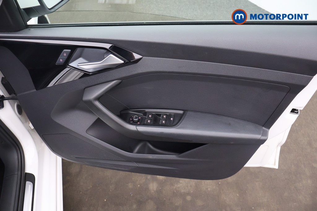 Audi A1 S Line Manual Petrol Hatchback - Stock Number (1656040) - 14th supplementary image