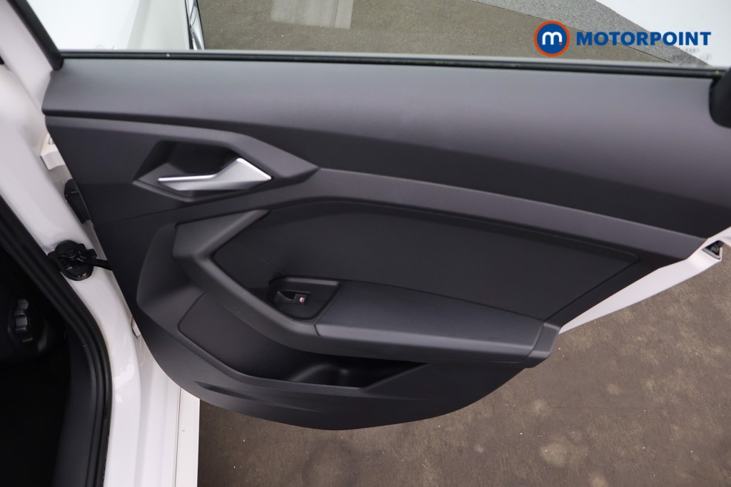 Audi A1 S Line Manual Petrol Hatchback - Stock Number (1656040) - 17th supplementary image