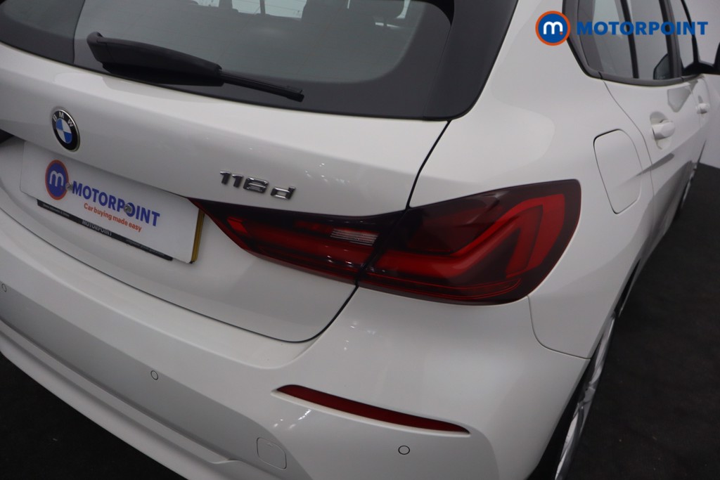 BMW 1 Series SE Manual Diesel Hatchback - Stock Number (1656078) - 3rd supplementary image