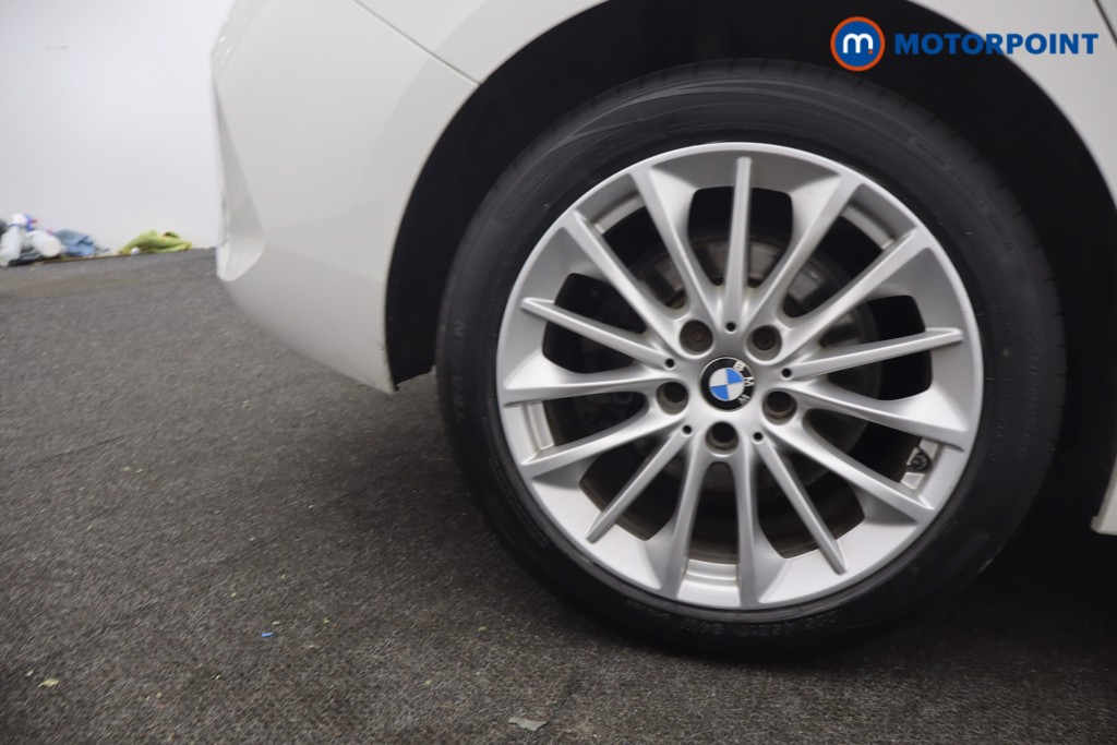 BMW 1 Series SE Manual Diesel Hatchback - Stock Number (1656078) - 6th supplementary image