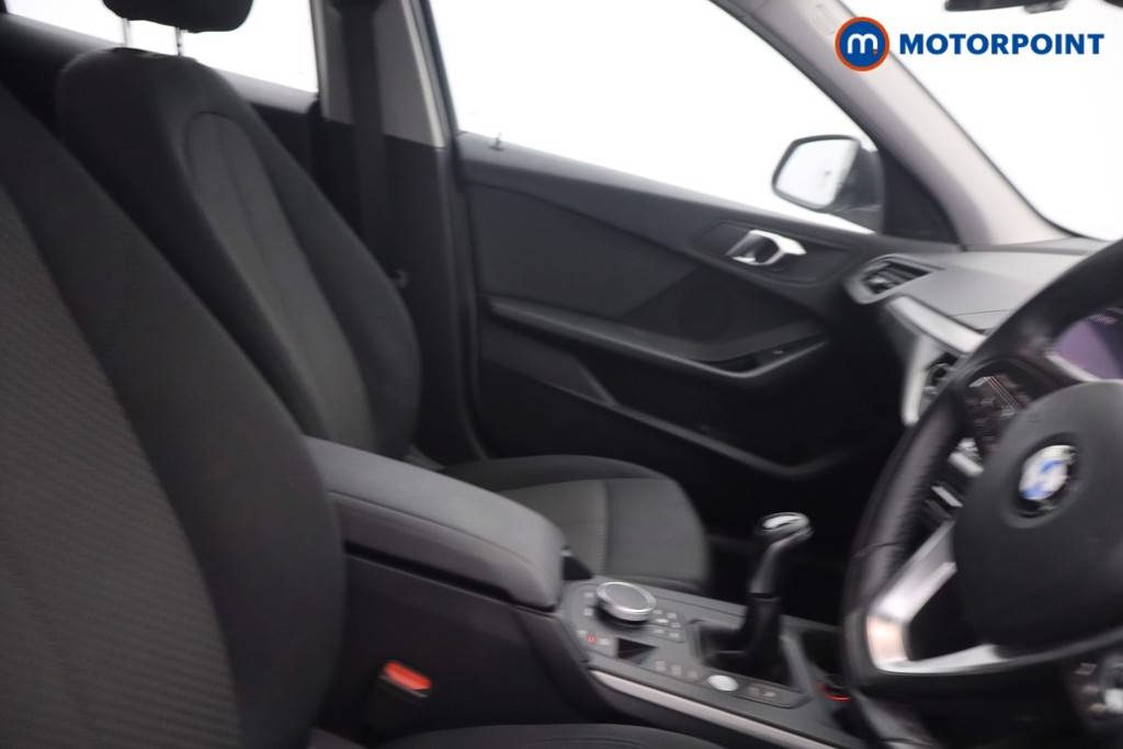 BMW 1 Series SE Manual Diesel Hatchback - Stock Number (1656078) - 12th supplementary image