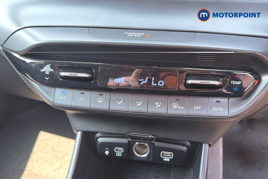 Hyundai I20 Ultimate Automatic Petrol Hatchback - Stock Number (1656394) - 12th supplementary image