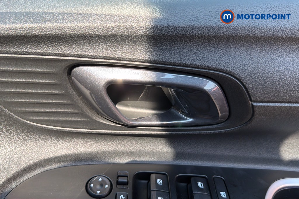 Hyundai I20 Ultimate Automatic Petrol Hatchback - Stock Number (1656394) - 42nd supplementary image