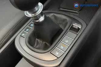 Hyundai Kona Ultimate Manual Petrol SUV - Stock Number (1656637) - 14th supplementary image