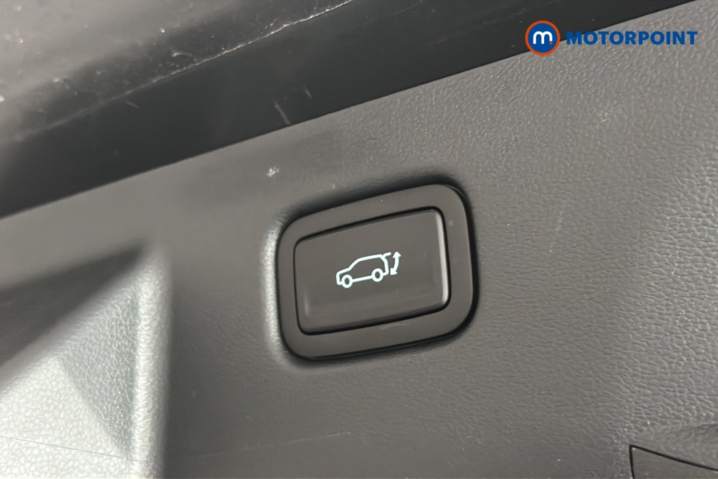 Hyundai Kona Ultimate Manual Petrol SUV - Stock Number (1656637) - 35th supplementary image