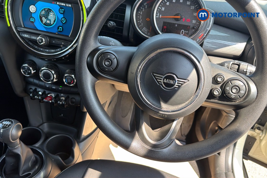 Mini Hatchback Cooper Classic Manual Petrol Hatchback - Stock Number (1656899) - 2nd supplementary image