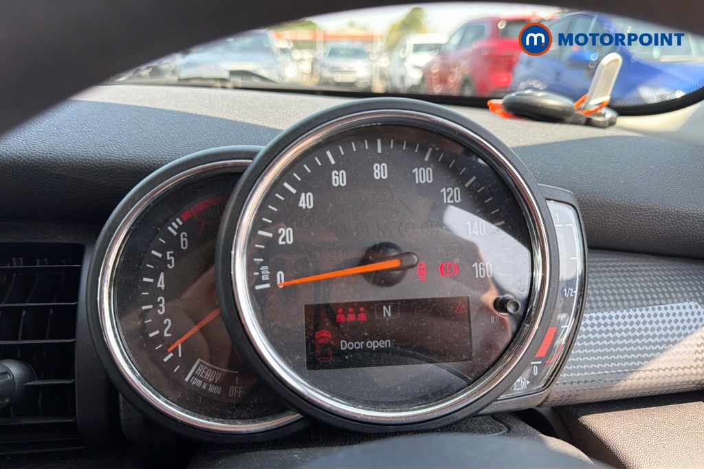 Mini Hatchback Cooper Classic Manual Petrol Hatchback - Stock Number (1656899) - 8th supplementary image