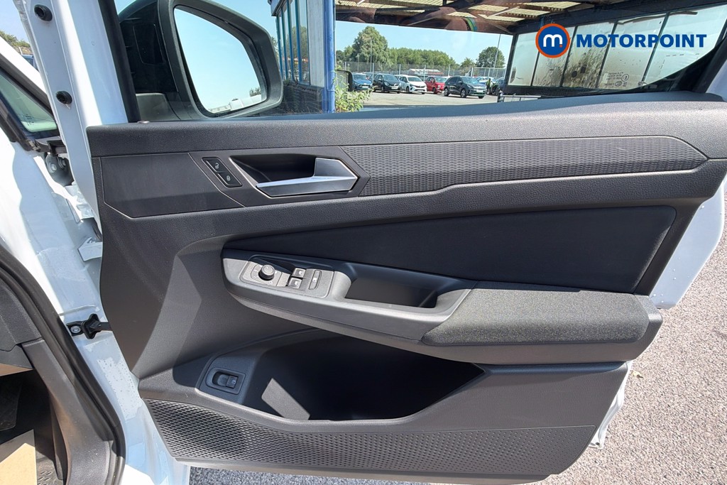 Ford Transit Connect Limited Automatic Petrol Plug-In Hybrid Panel Van - Stock Number (1657942) - 19th supplementary image