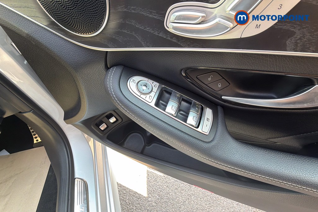 Mercedes-Benz C Class Amg Line Night Edition Automatic Petrol Plug-In Hybrid Estate - Stock Number (1657991) - 20th supplementary image
