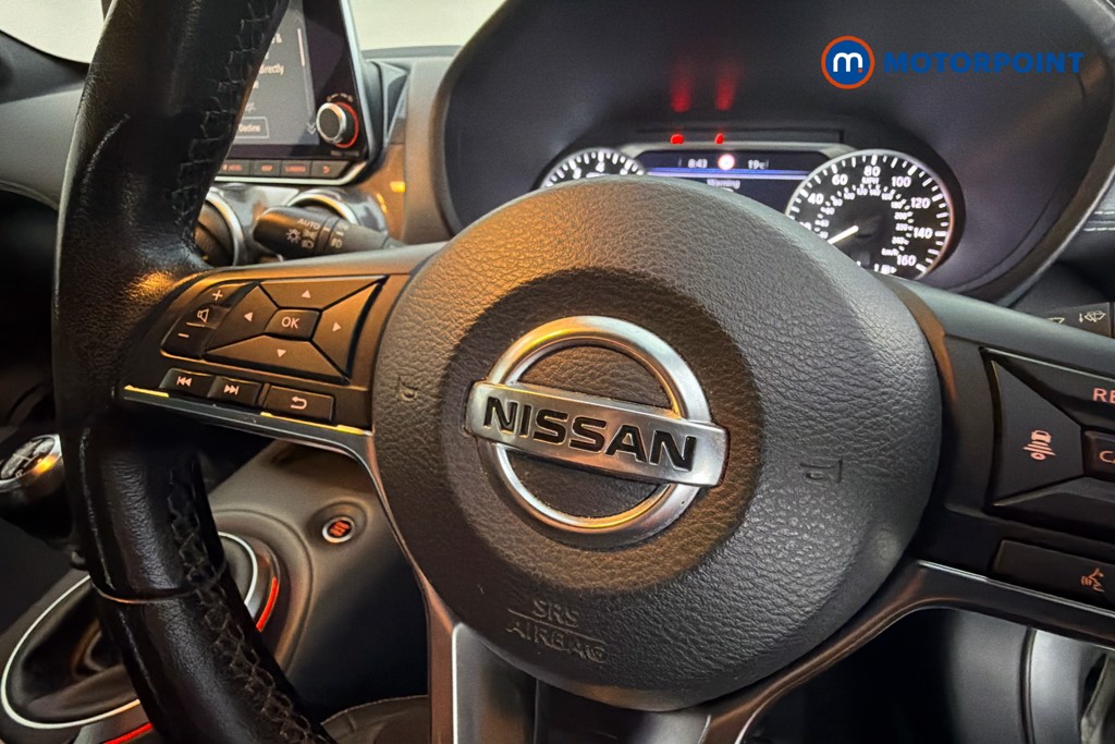 Nissan Juke Tekna Manual Petrol SUV - Stock Number (1658105) - 5th supplementary image