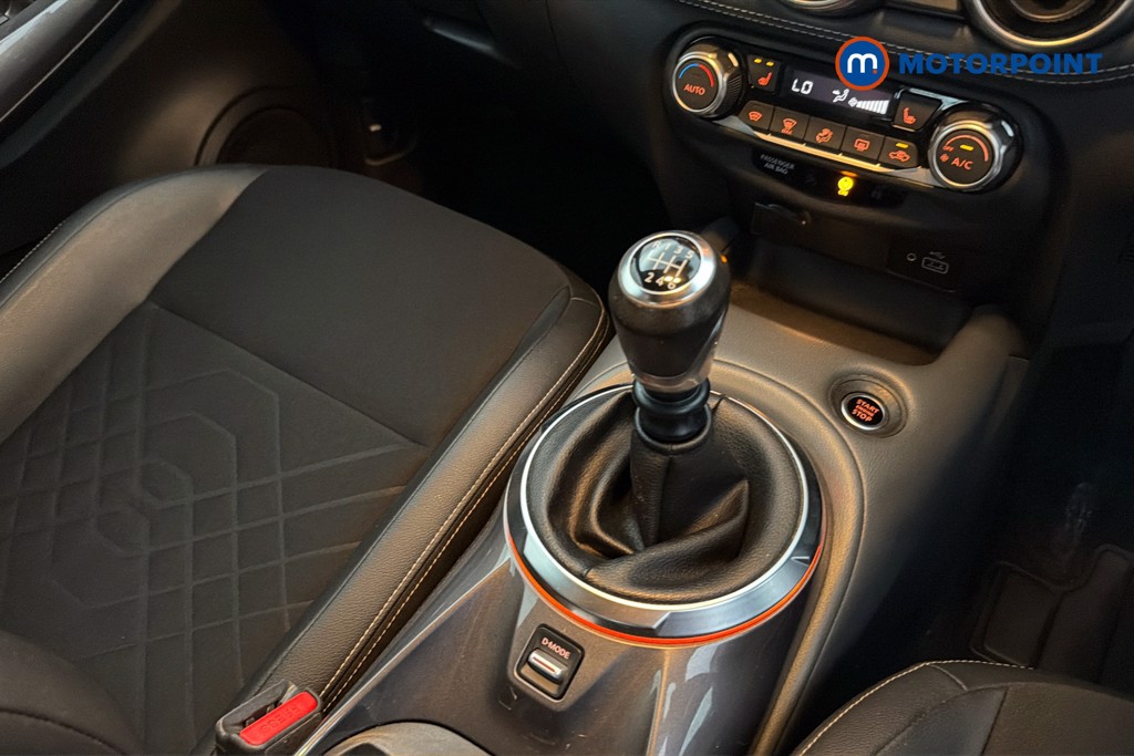 Nissan Juke Tekna Manual Petrol SUV - Stock Number (1658105) - 15th supplementary image