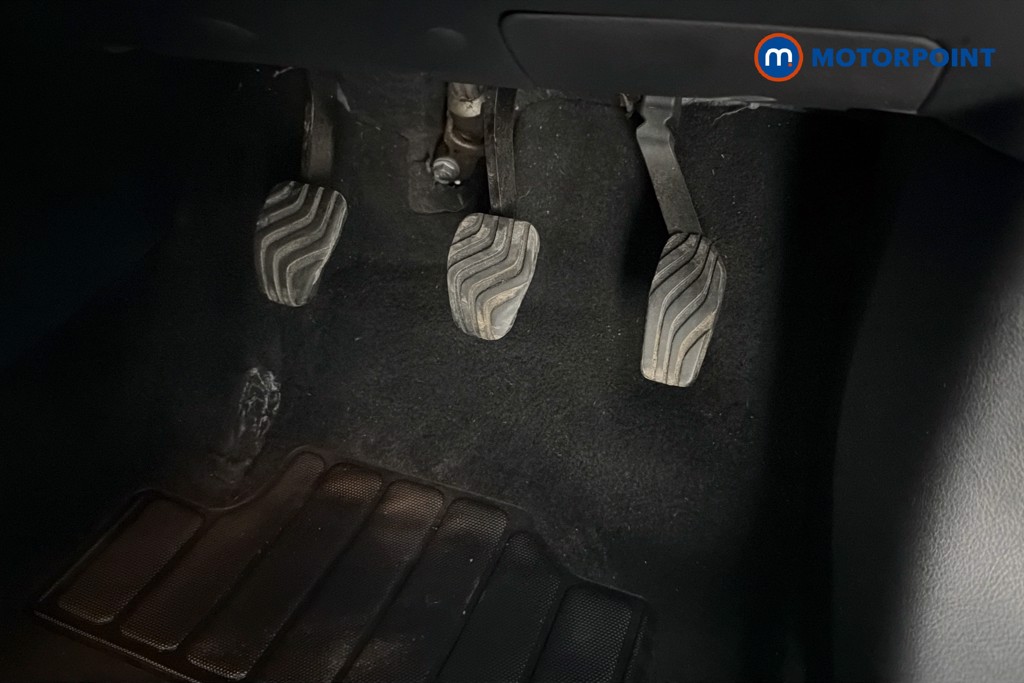 Nissan Juke Tekna Manual Petrol SUV - Stock Number (1658105) - 27th supplementary image