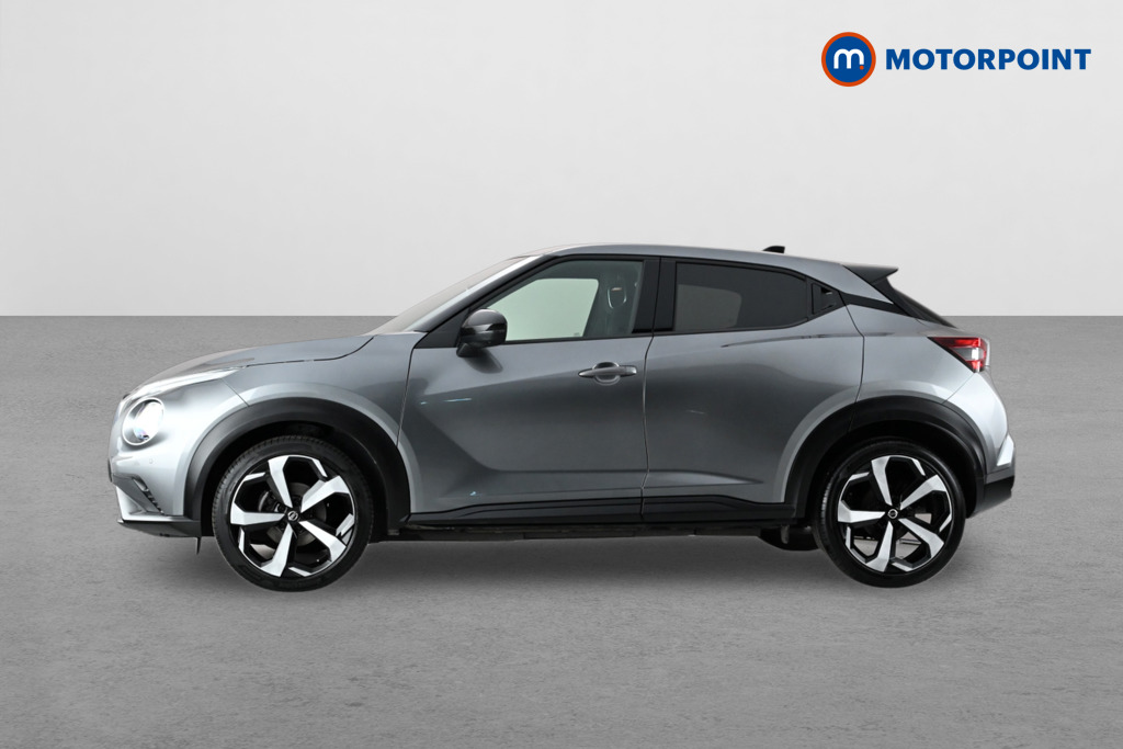 Nissan Juke Tekna Manual Petrol SUV - Stock Number (1658105) - Passenger side