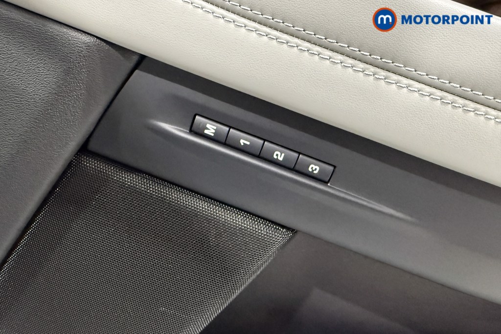 Land Rover Range Rover Evoque Autobiography Automatic Diesel SUV - Stock Number (1658146) - 19th supplementary image