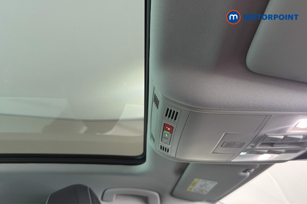 Volkswagen Passat Gte Advance Automatic Petrol Plug-In Hybrid Estate - Stock Number (1658303) - 32nd supplementary image