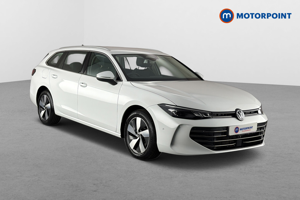 Volkswagen Passat Life Automatic Petrol Plug-In Hybrid Estate - Stock Number (1658409) - Drivers side front corner