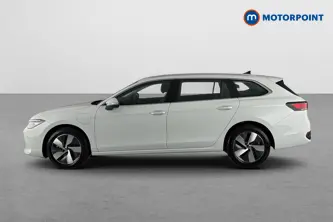 Volkswagen Passat Life Automatic Petrol Plug-In Hybrid Estate - Stock Number (1658409) - Drivers side