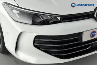 Volkswagen Passat Life Automatic Petrol Plug-In Hybrid Estate - Stock Number (1658409) - 38th supplementary image