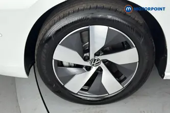 Volkswagen Passat Life Automatic Petrol Plug-In Hybrid Estate - Stock Number (1658409) - 44th supplementary image