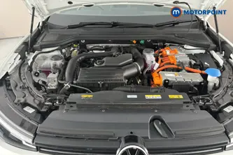 Volkswagen Passat Life Automatic Petrol Plug-In Hybrid Estate - Stock Number (1658409) - 48th supplementary image
