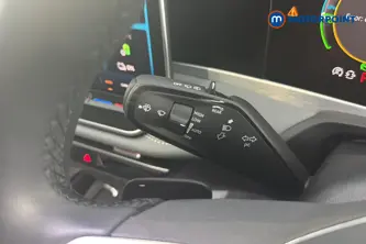 Volkswagen Passat Life Automatic Petrol Plug-In Hybrid Estate - Stock Number (1658410) - 5th supplementary image