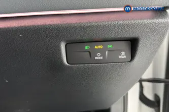 Volkswagen Passat Life Automatic Petrol Plug-In Hybrid Estate - Stock Number (1658410) - 11th supplementary image