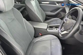 Volkswagen Passat Life Automatic Petrol Plug-In Hybrid Estate - Stock Number (1658410) - 22nd supplementary image